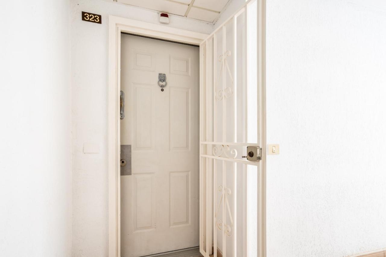 Castle Harbour Phoebe'S Flat Los Cristianos By Lovetenerife Los Cristianos (Tenerife) Exterior foto